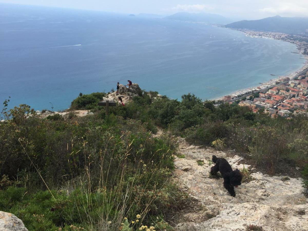 Crosa Tra Le Nuvole Villa Borgio Verezzi Dış mekan fotoğraf